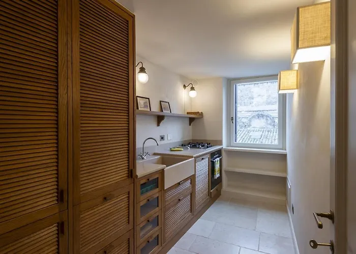 Trastevere Luxury Panoramic Terrace Apartment