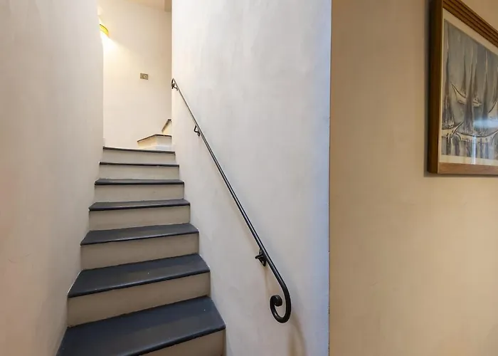 Trastevere Luxury Panoramic Terrace Apartment *