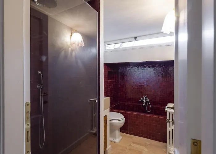 Trastevere Luxury Panoramic Terrace Apartment Rom
